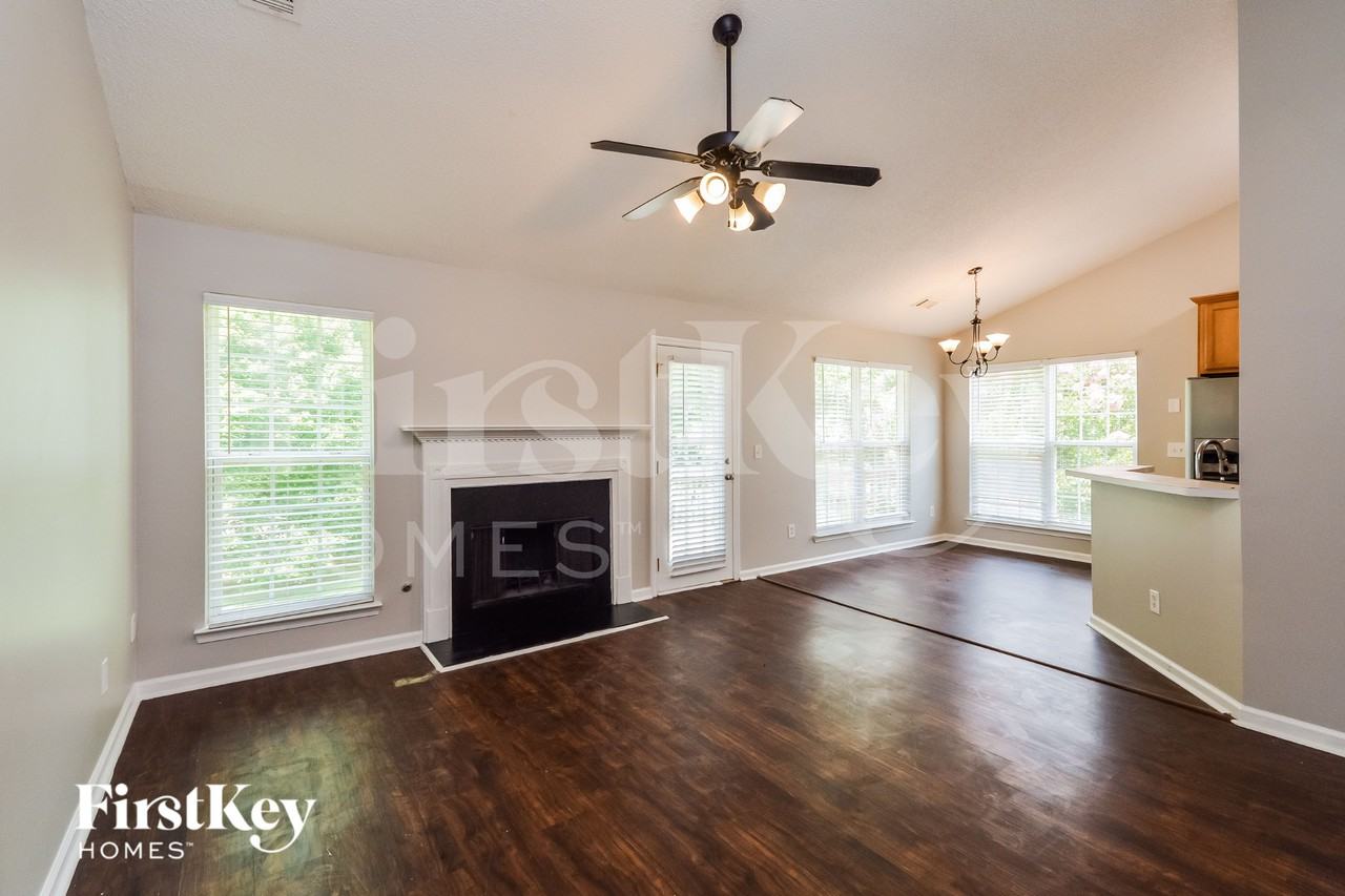 861 Summit Park Trl - Photo 2 of 18