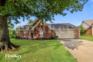 7800 Parkview Cir E - Photo 1 of 1