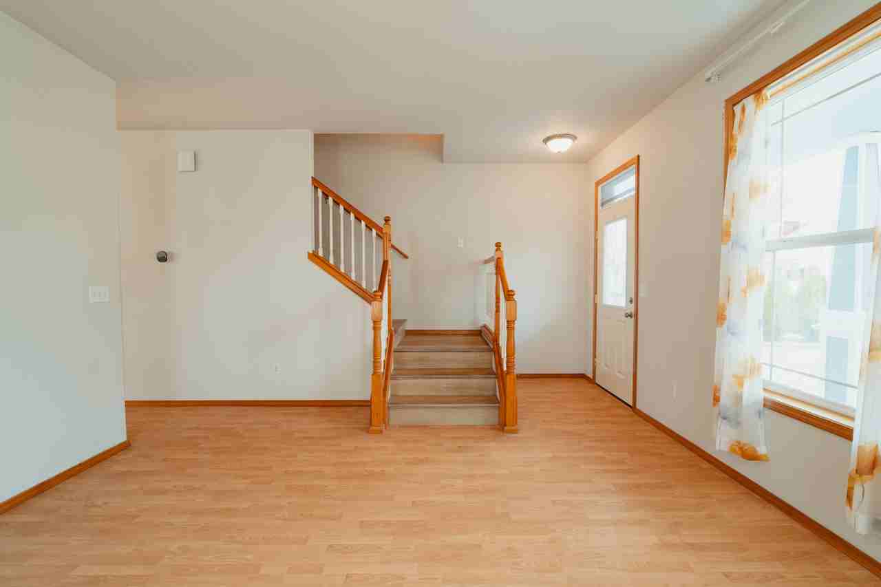 8451 Se 78th Pl #1 - Photo 2 of 13