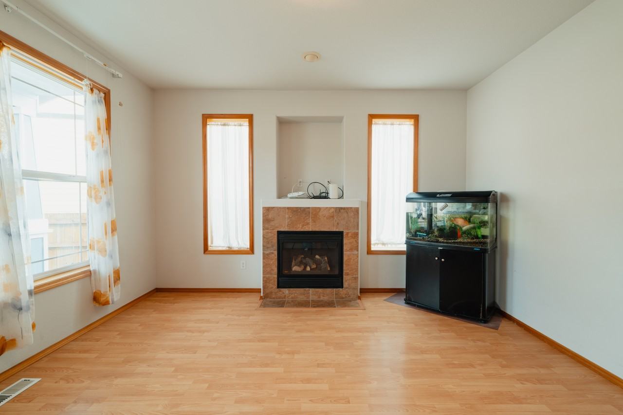 8451 Se 78th Pl #1 - Photo 3 of 13