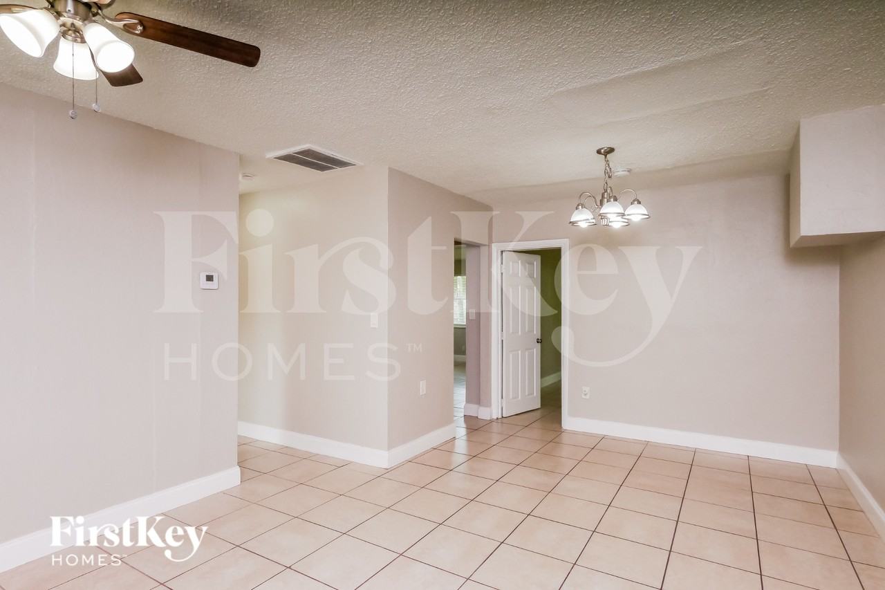 4531 Neave - Photo 5 of 20