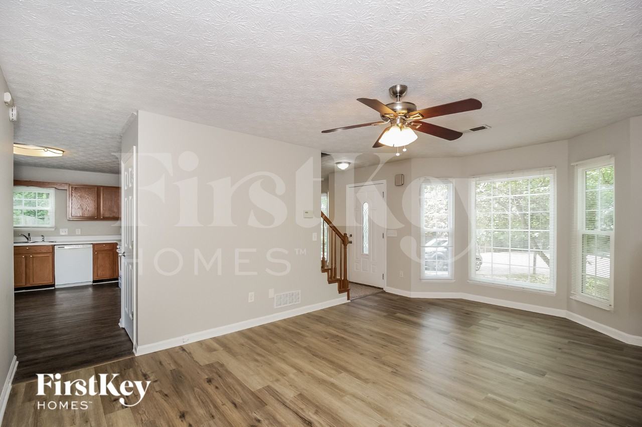 4244 Wexford Downs Way - Photo 5 of 18