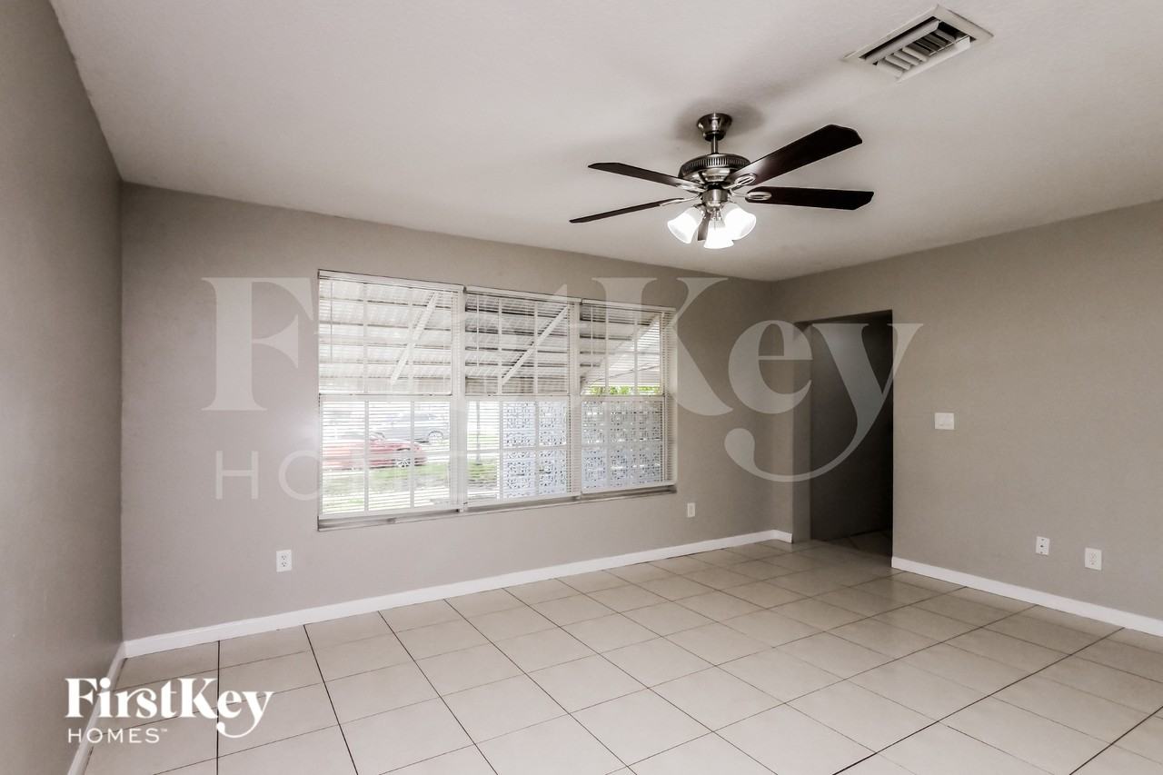 3430 Nter - Photo 2 of 20
