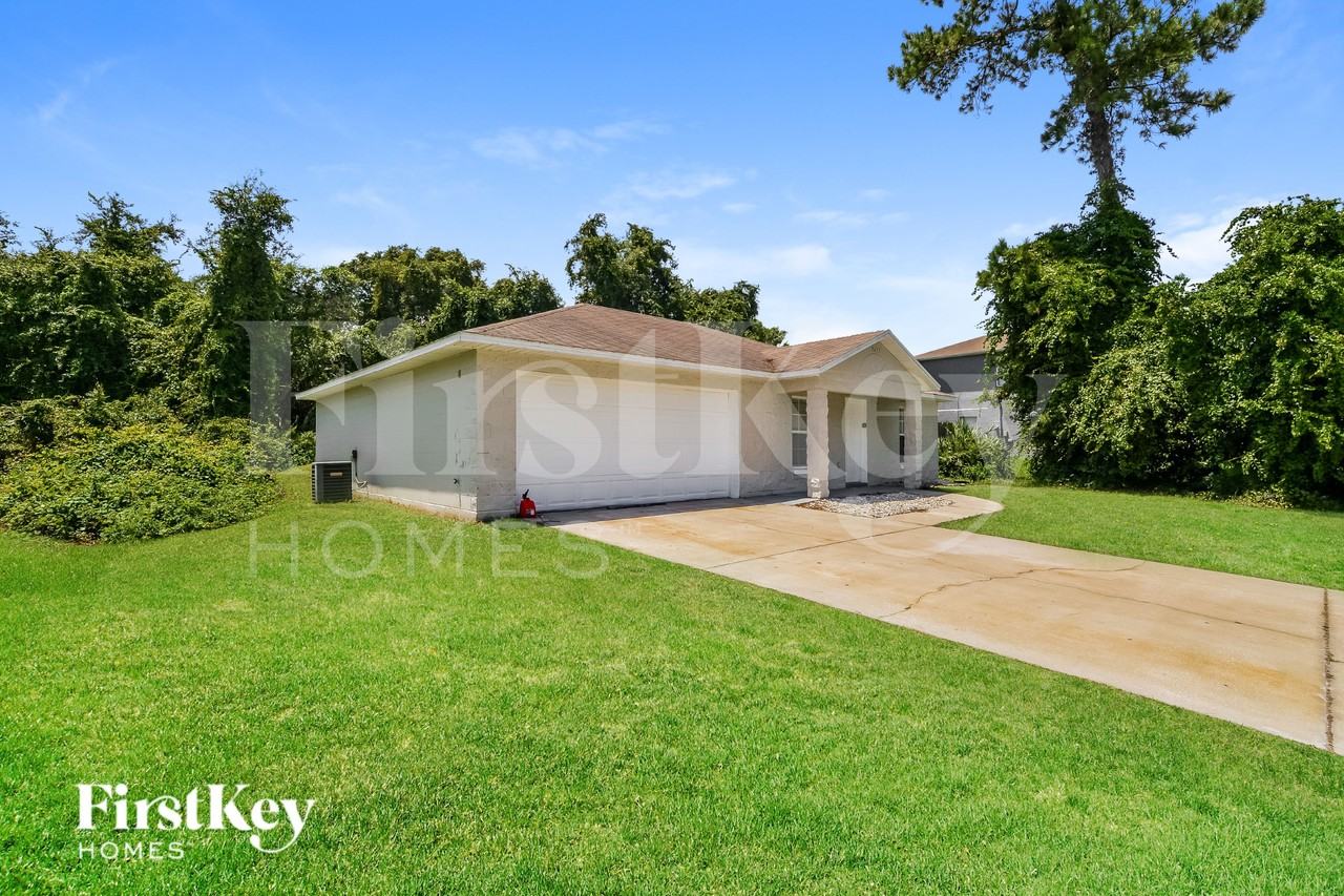 2657 Bentley Dr - Photo 2 of 16
