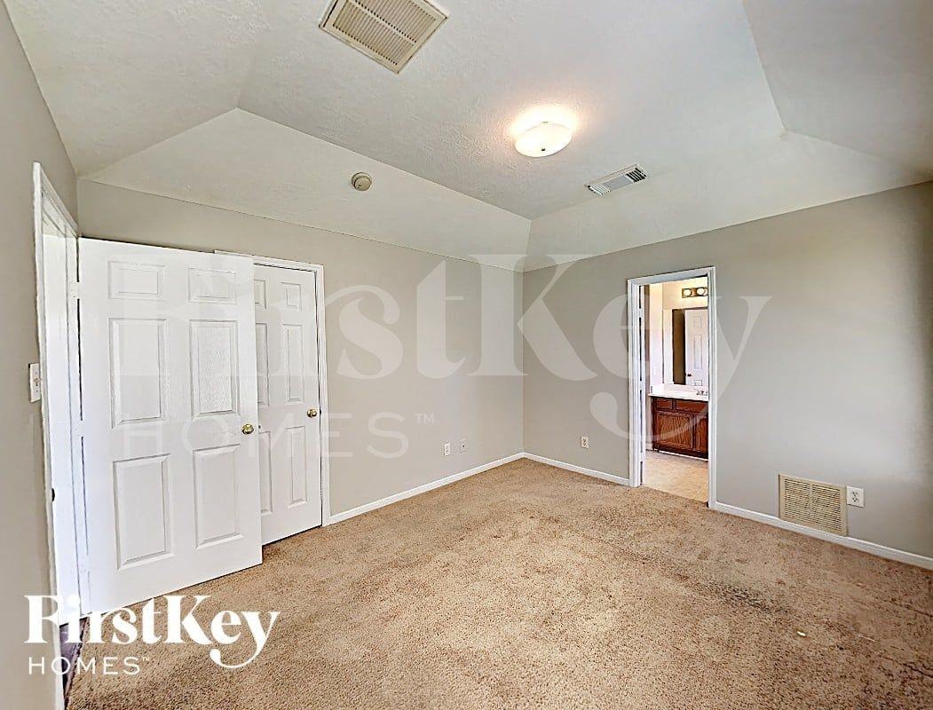 18907 Bressingham Dr - Photo 5 of 13