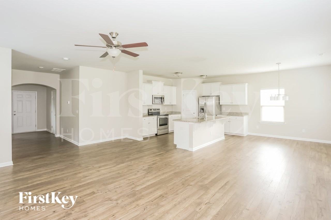 1703 Rocky River Rd - Photo 5 of 15