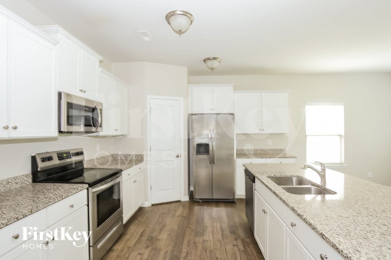 1703 Rocky River Rd - Photo 7 of 15