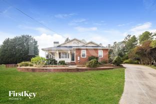 1 White Pines Dr - Photo 1 of 1