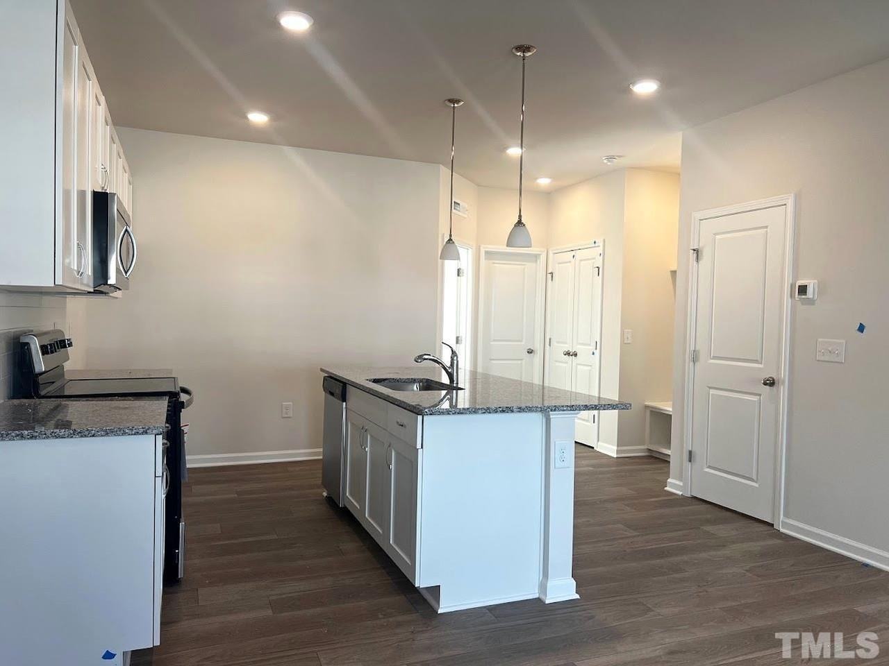 118 Boykin Ave - Photo 4 of 17