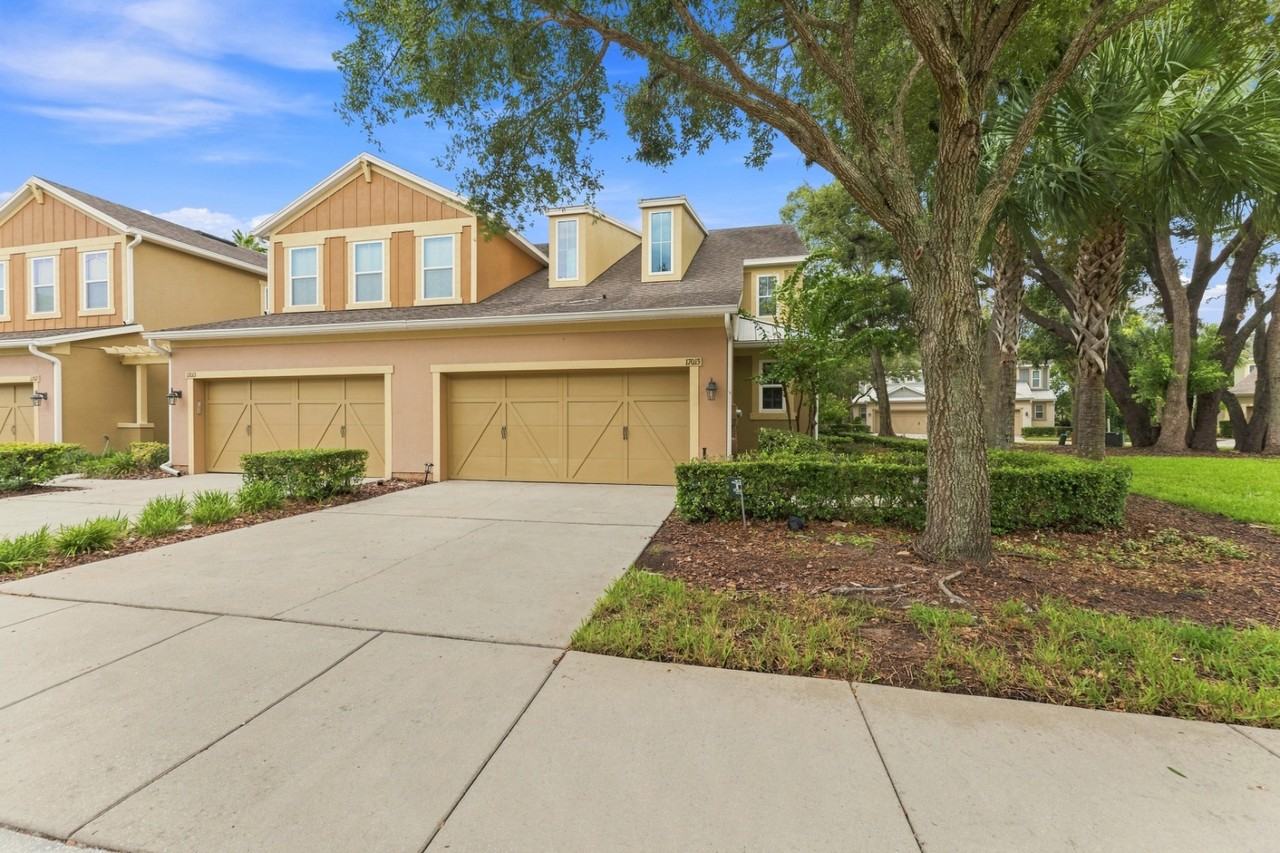 17013 Vilesta Dr - Photo 2 of 38