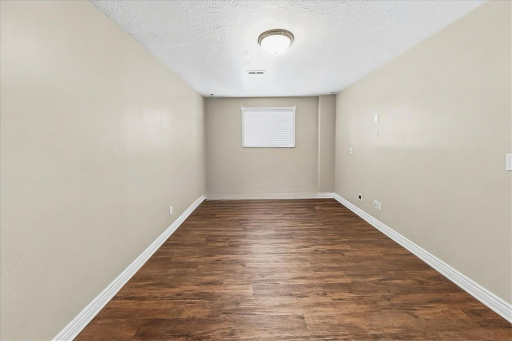 116 East 1875 North - Photo 3 of 5