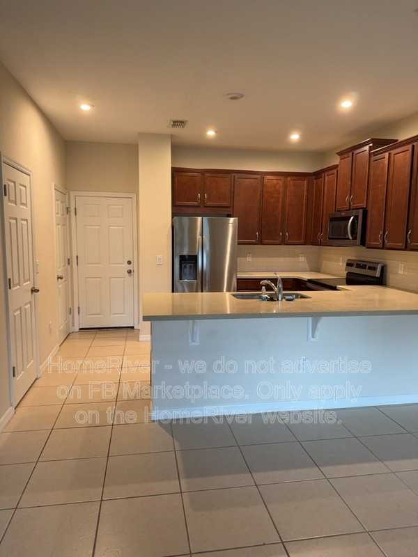 13411 Gorgona Isle Dr - Photo 3 of 25
