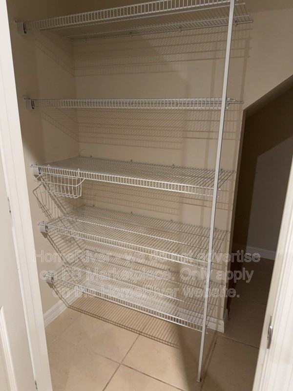 13411 Gorgona Isle Dr - Photo 5 of 25