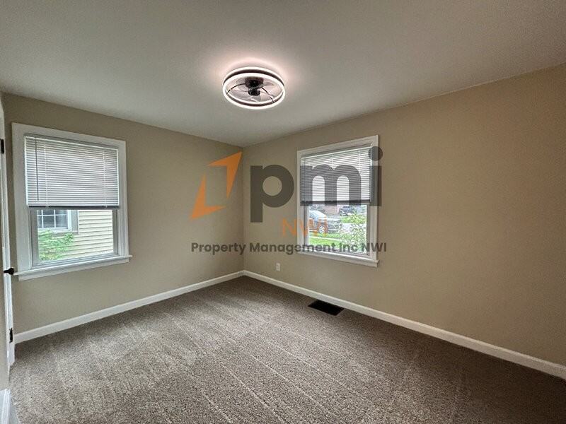 1110 Lafayette St - Photo 6 of 16