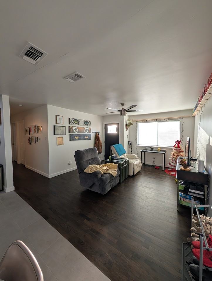 920 S Bennett Ave #1 - Photo 4 of 6