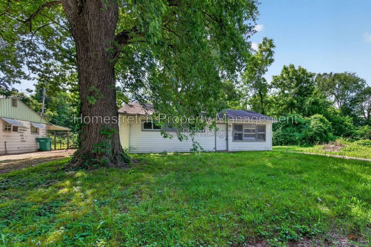 6 Amelia Dr - Photo 5 of 10
