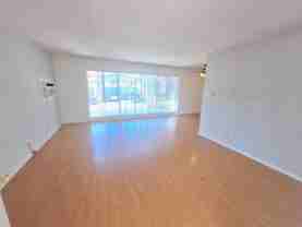 428 S Sherbourne Dr #5 - Photo 1 of 1