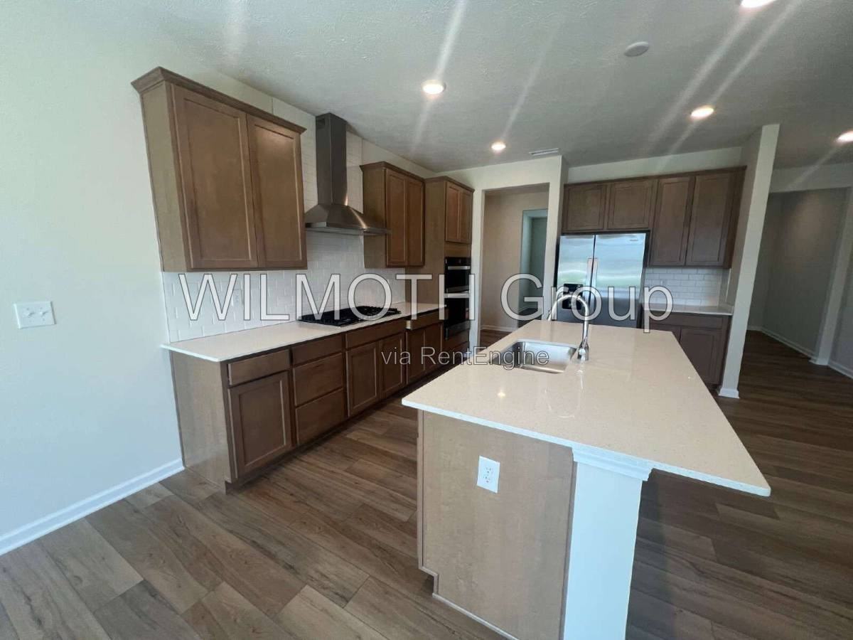 13179 Himalaya Cir - Photo 5 of 10