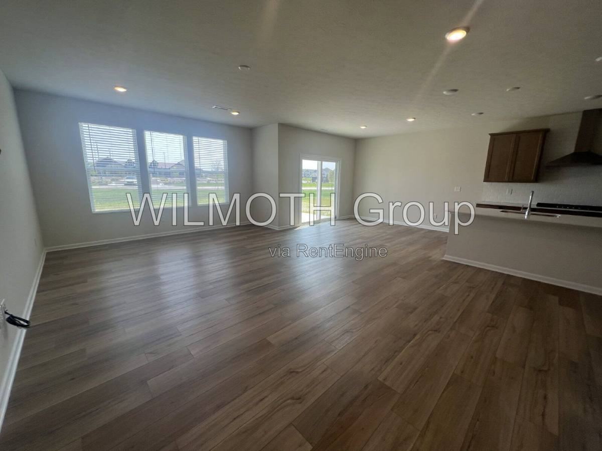 13179 Himalaya Cir - Photo 6 of 10