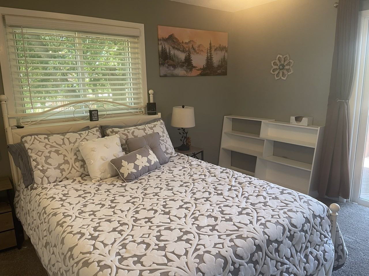 1729 Devon Rd - Photo 4 of 6