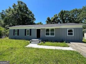 2844 Shamrock Ln - Photo 1 of 1