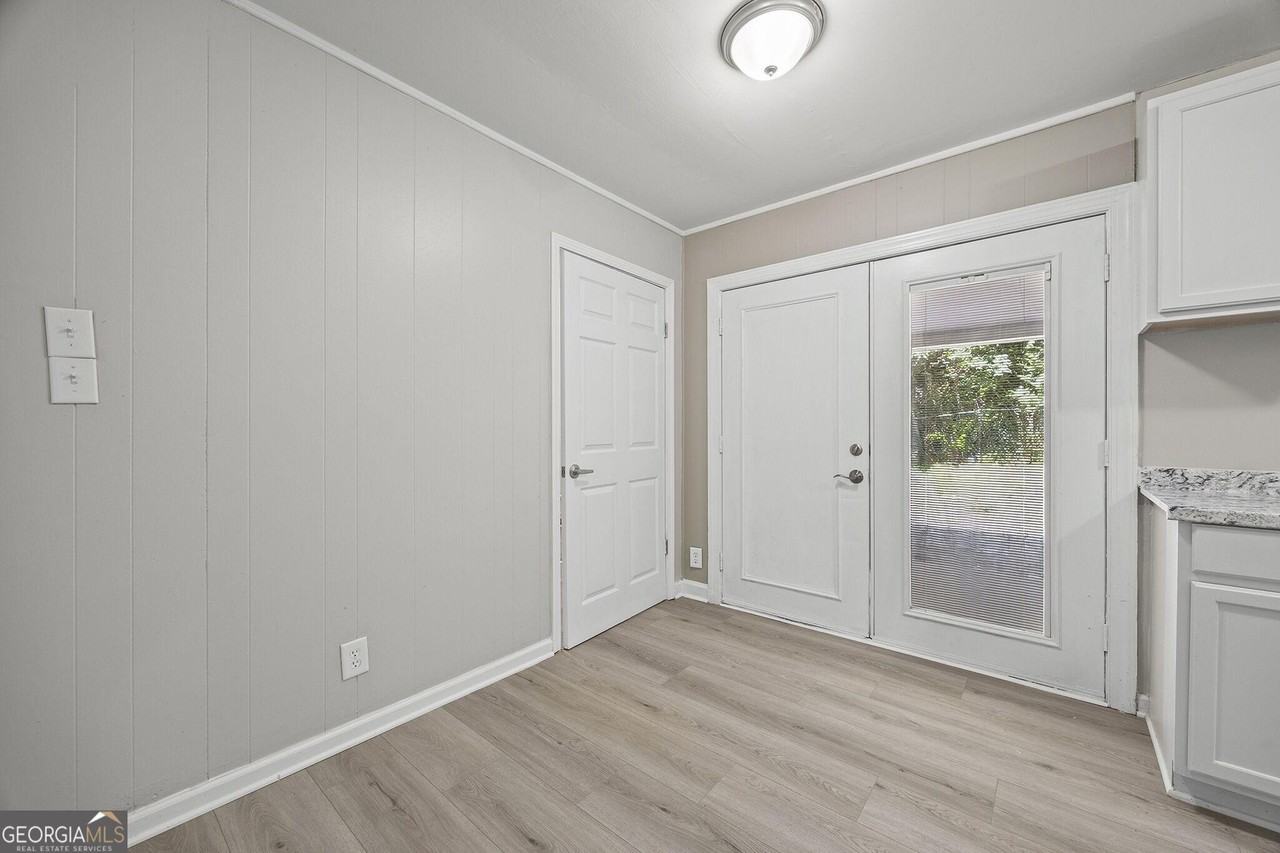 3415 Travis Blvd - Photo 5 of 12