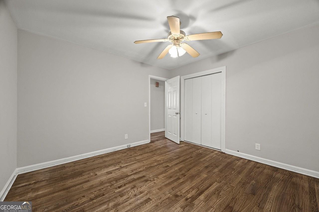 685 Wimbish Rd - Photo 7 of 14
