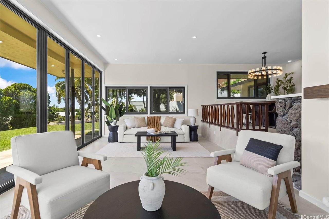3942 Kaualio Pl - Photo 3 of 19