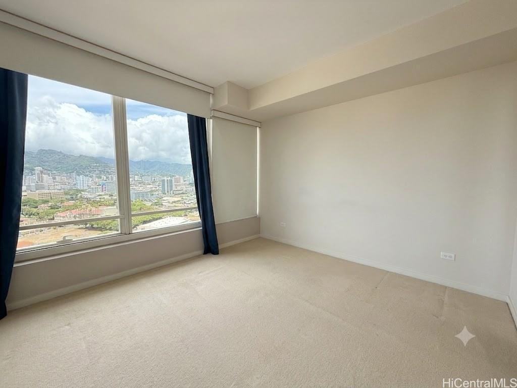 1009 Kapiolani Blvd #2810 - Photo 7 of 9