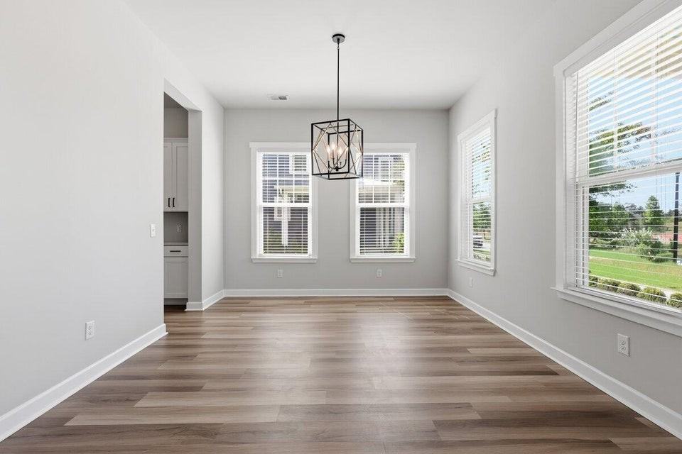 510 Foxtail Park St - Photo 4 of 21