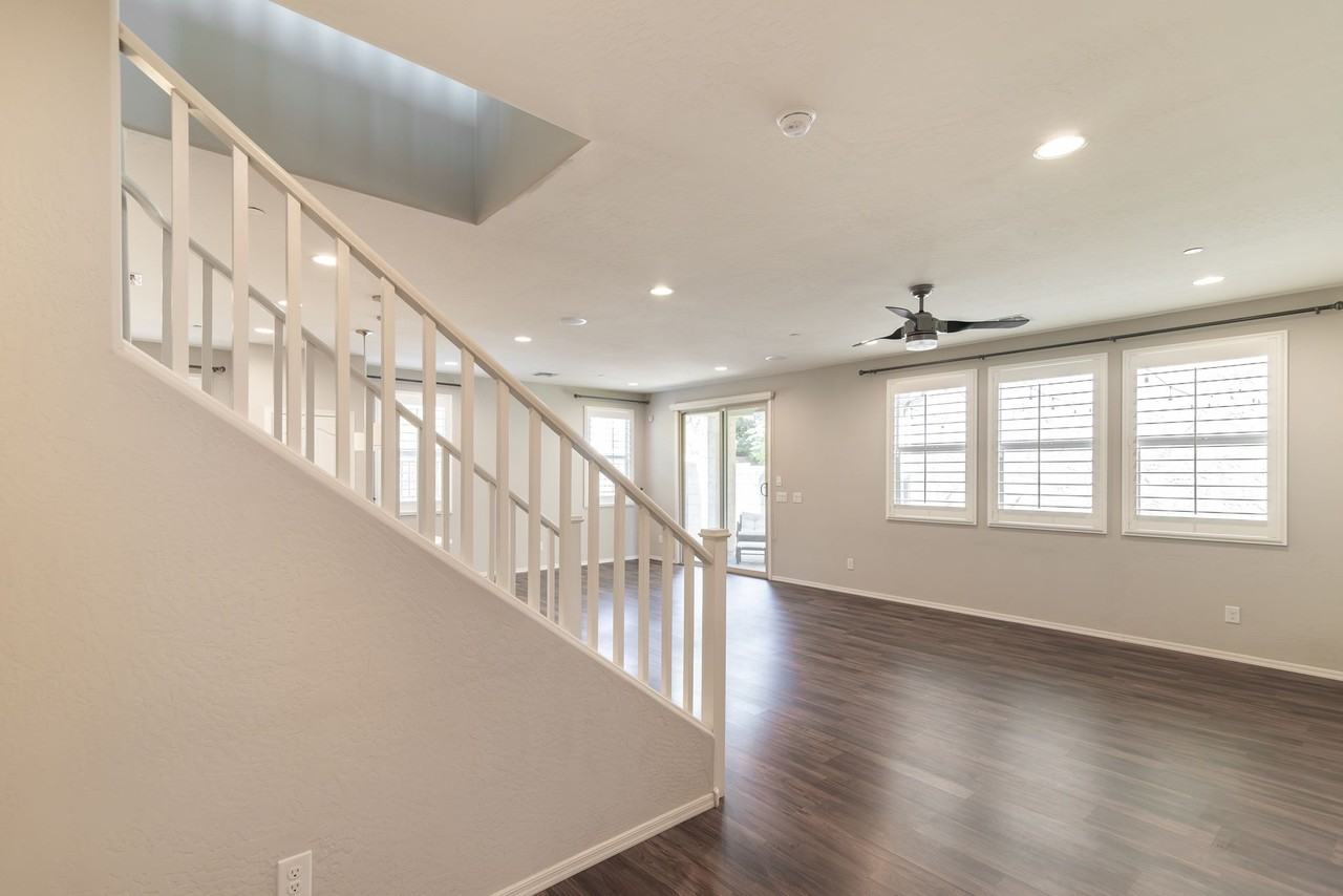 4626 E Tierra Buena Ln - Photo 4 of 44