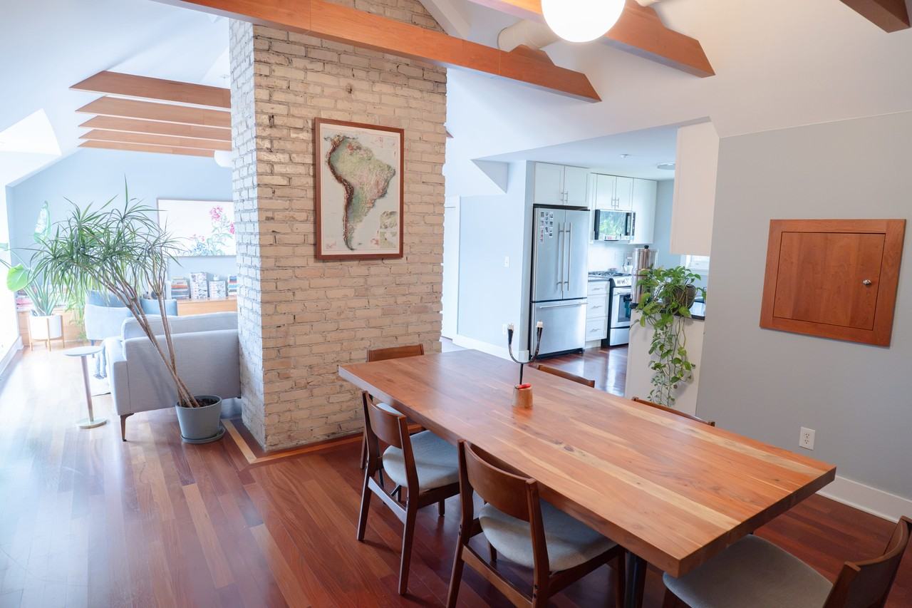 3037 Knox Ave S #301 - Photo 6 of 16