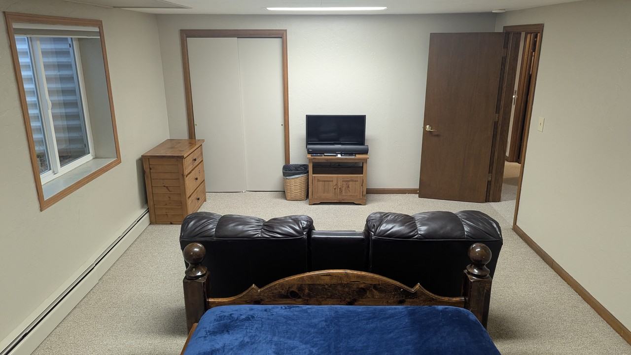 1940 Larkspur Dr #BS - Photo 5 of 11