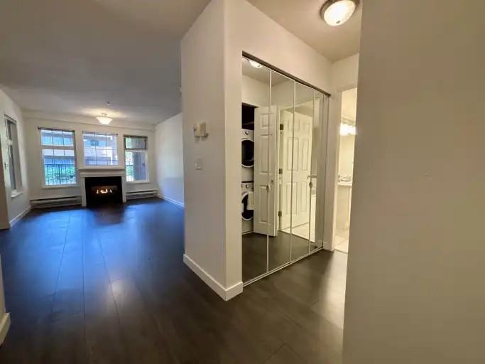 5518 14 Ave #202 - Photo 3 of 16