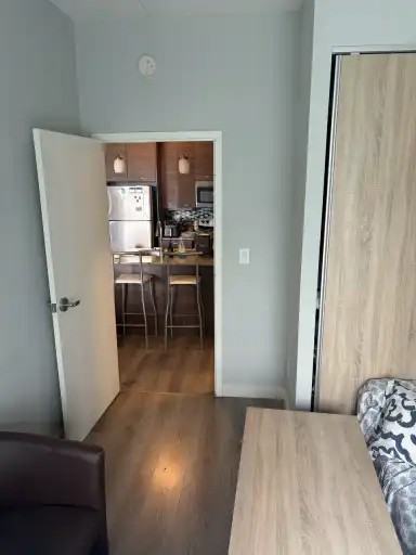 318 Spruce St - Photo 4 of 9