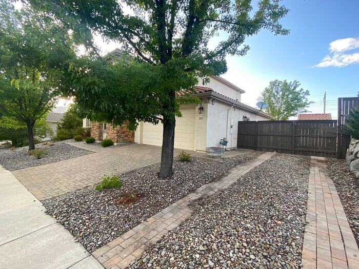 875 Sienna Park Dr - Photo 5 of 50