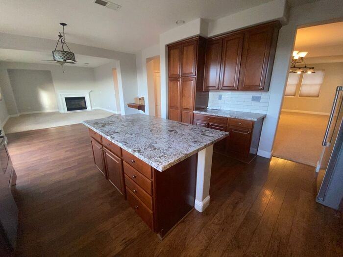 875 Sienna Park Dr - Photo 7 of 50