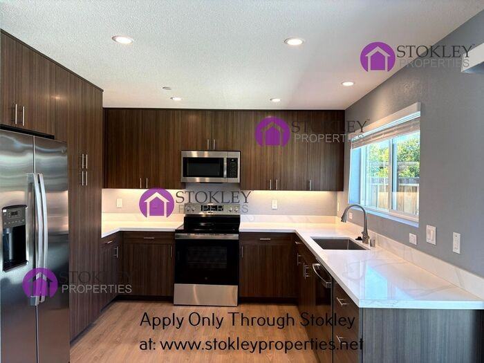 1331 Sunshine Dr - Photo 4 of 13