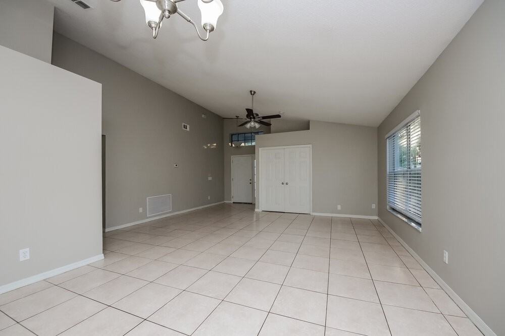 8661 Fort Jefferson Blvd - Photo 3 of 16