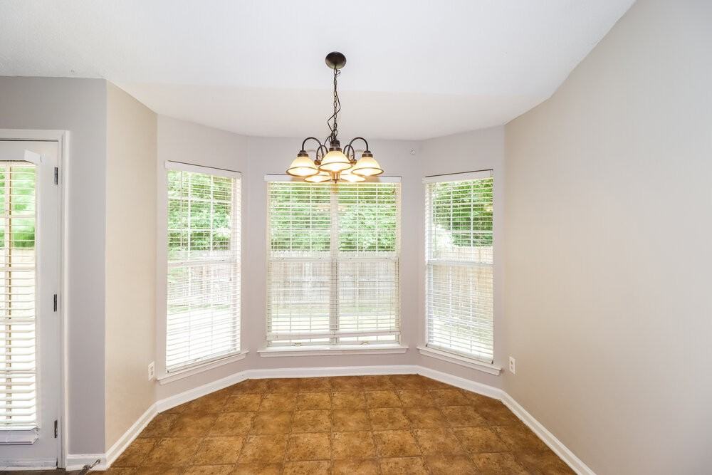 10362 Cottage Oaks Dr - Photo 6 of 16
