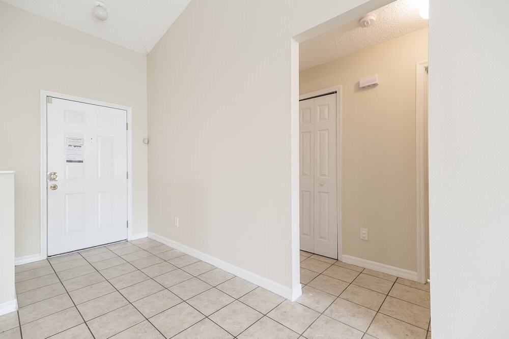 4607 Osceola Point Trl - Photo 2 of 16