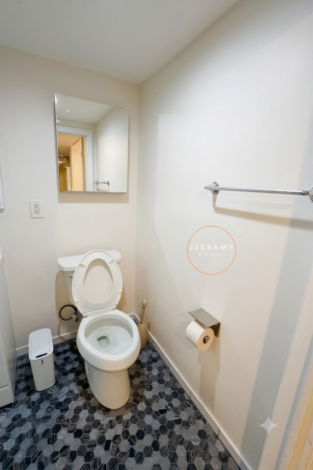 183 Roberts Avenue #3 - Photo 6 of 9
