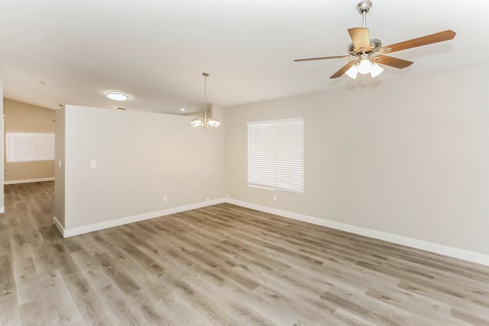 5429 Cliff Dancer St - Photo 3 of 16