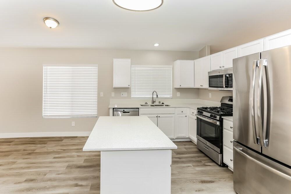 5429 Cliff Dancer St - Photo 6 of 16