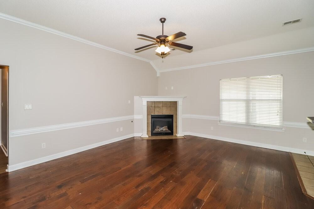 8374 Blue Ridge Dr - Photo 5 of 17