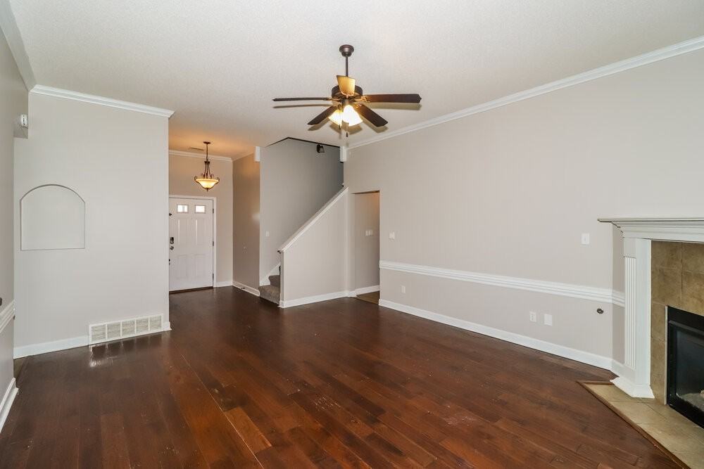 8374 Blue Ridge Dr - Photo 6 of 17