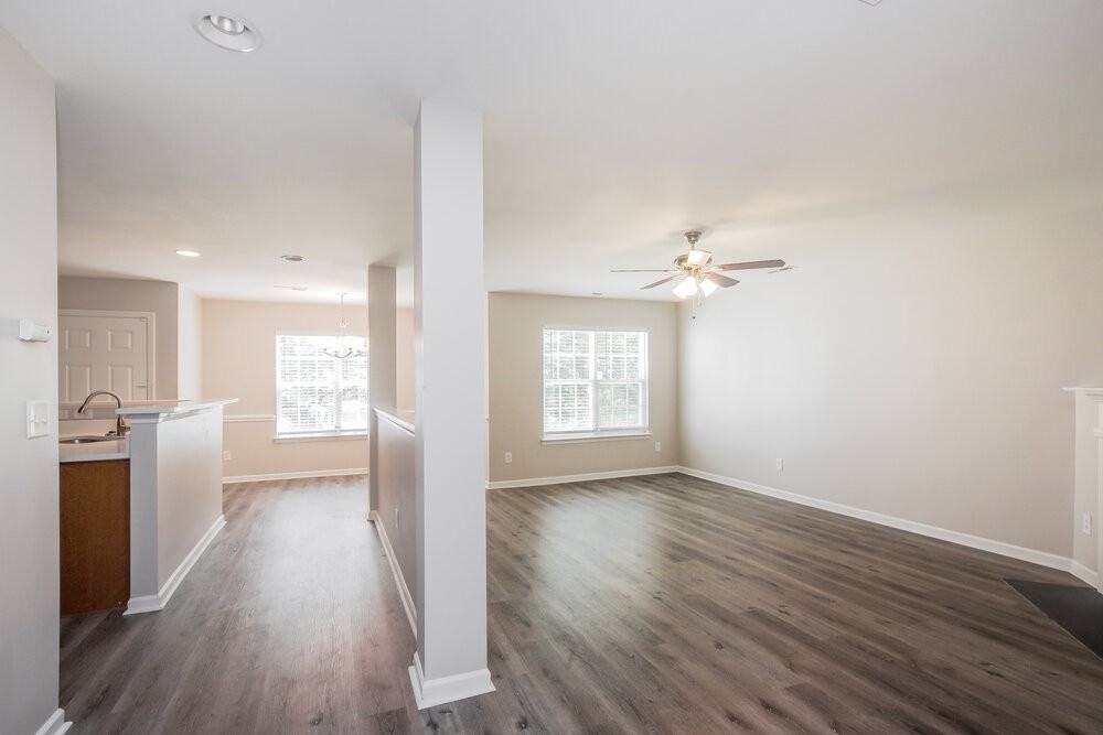 3834 Pauline Ln - Photo 4 of 17