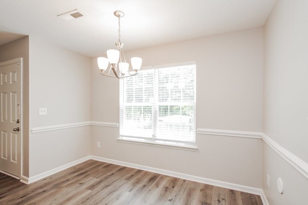 3834 Pauline Ln - Photo 7 of 17