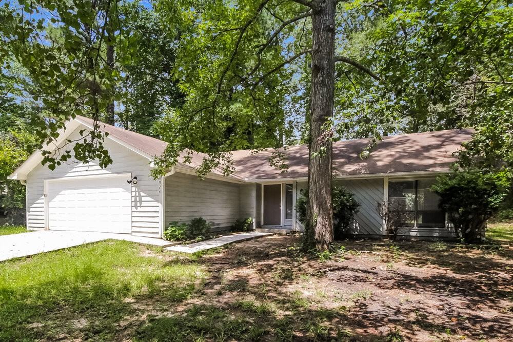 8924 Wesley Pl - Photo 3 of 16