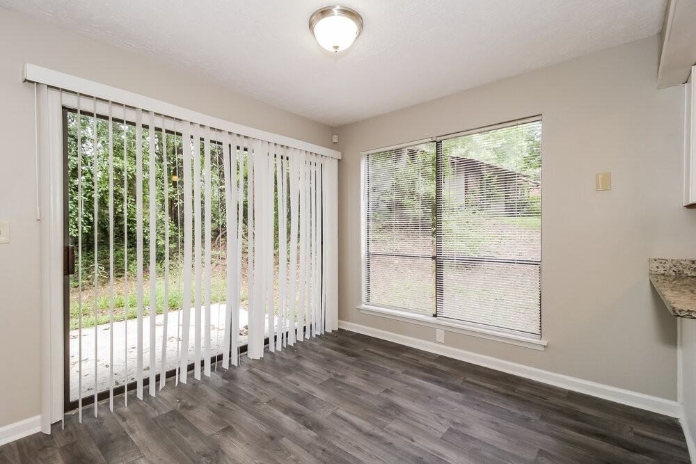 8924 Wesley Pl - Photo 6 of 16